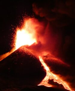 ETNA erupcion diciembre